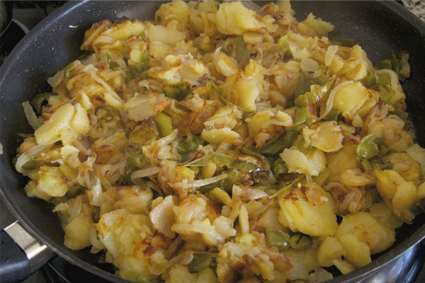 Receta de patatas a lo pobre