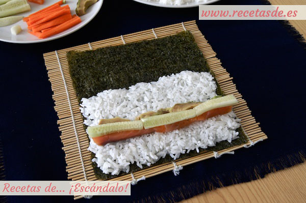 Pepino en el maki sushi