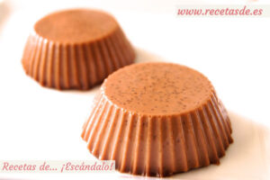 Panacota o panna cotta de Nutella®, un postre delicioso