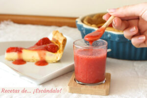 Coulis de fresa casero, ideal para la tarta de queso
