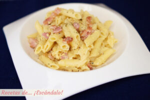 Macarrones a la carbonara. Receta tradicional