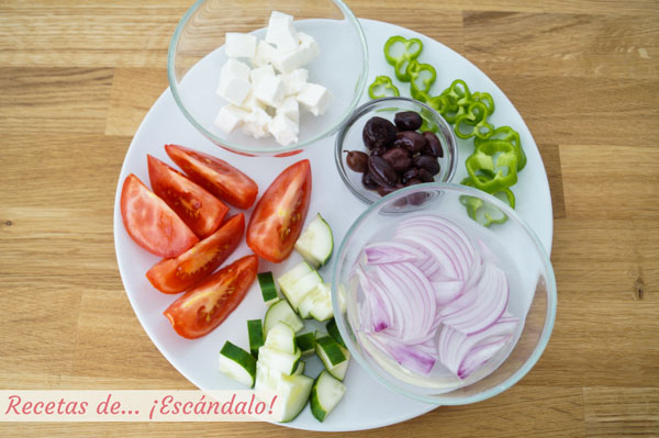 Ingredientes para la ensalada griega