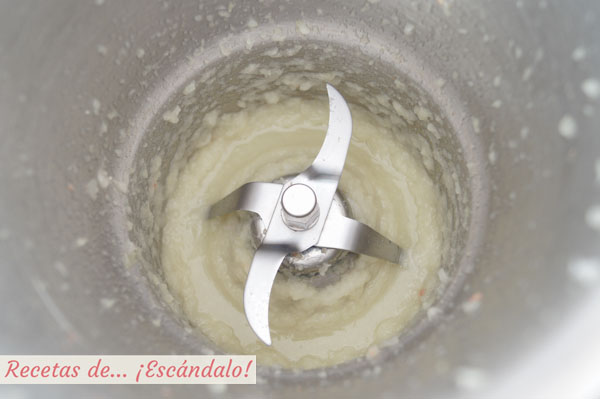 Cebolla triturada