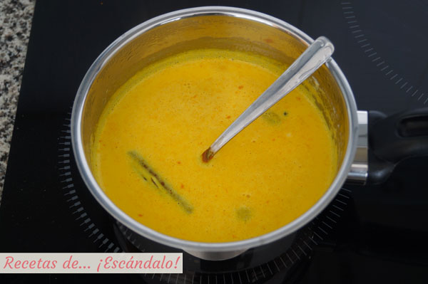Golden milk o leche dorada con curcuma