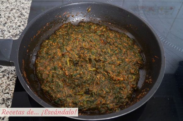 Espinacas con majada de especias