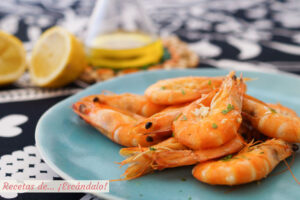 Cómo hacer langostinos al horno con ajo y limón. Receta fácil y rápida