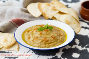 Baba ganoush, mutabal o paté de berenjenas. Receta árabe