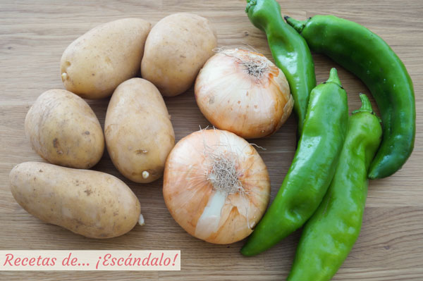 Ingredientes patatas a lo pobre