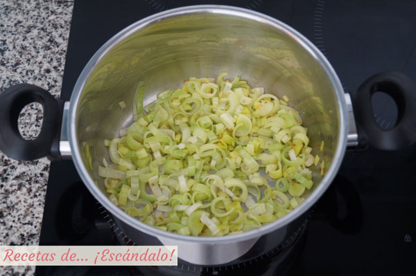 Sofrito de puerro y ajos