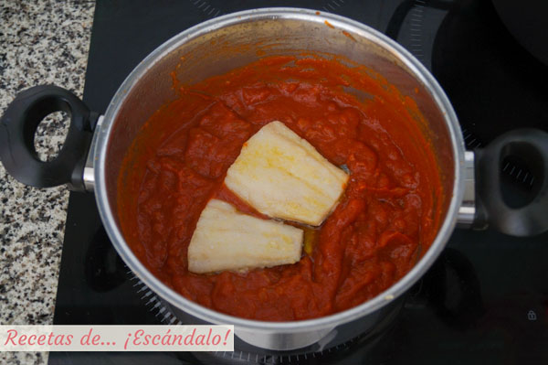 Bacalao con tomate