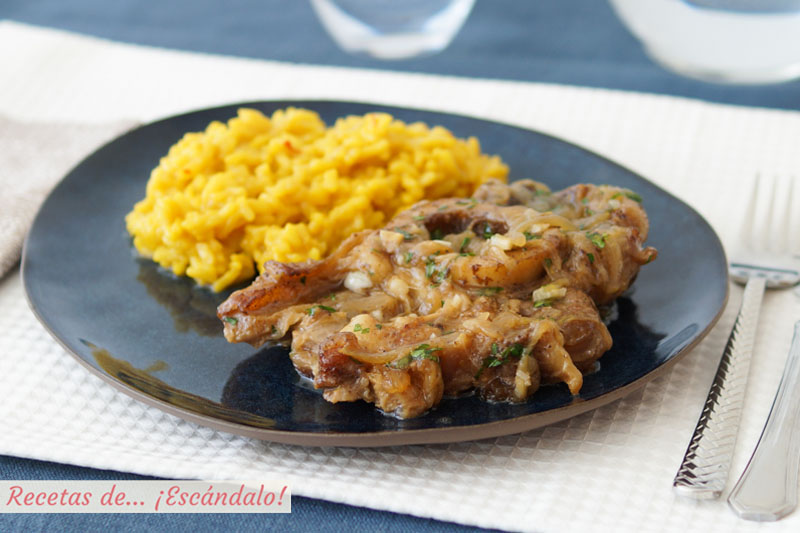Osobuco de ternera a la milanesa con gremolata y risotto amarillo a la milanesa