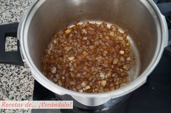 Sofrito para carne con tomate