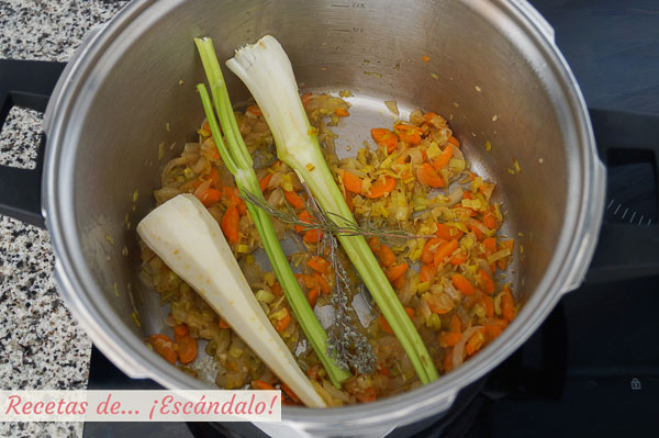 Ingredientes caldo de verduras casero