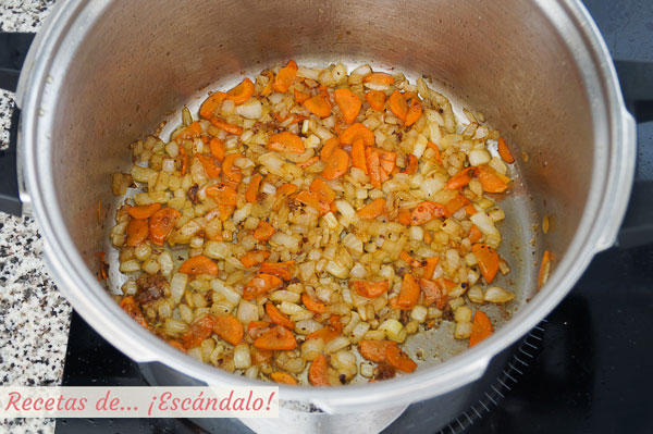 Sofrito para perdices estofadas a la toledana