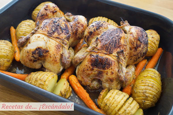 Como hacer picantones al horno con patatas hasselback y zanahorias baby