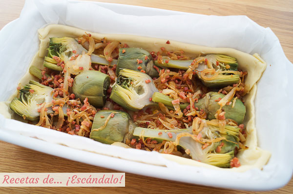 Ingredientes tarta salada de alcachofas, jamon y queso cheddar