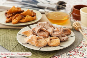 Receta tradicional de pestiños caseros con miel o azúcar y canela