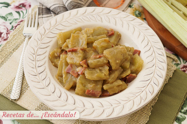 Como hacer cardo a la Navarra tradicional con jamon y cebolla