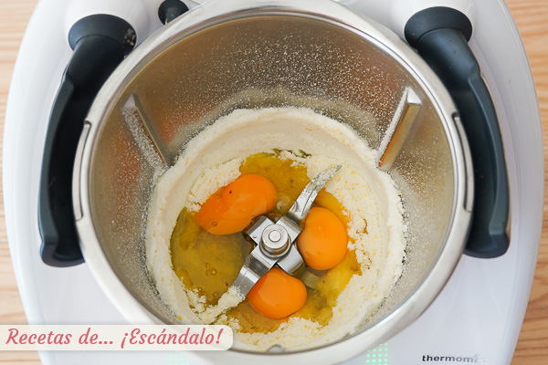 Limon azucar y huevos bizcocho thermomix