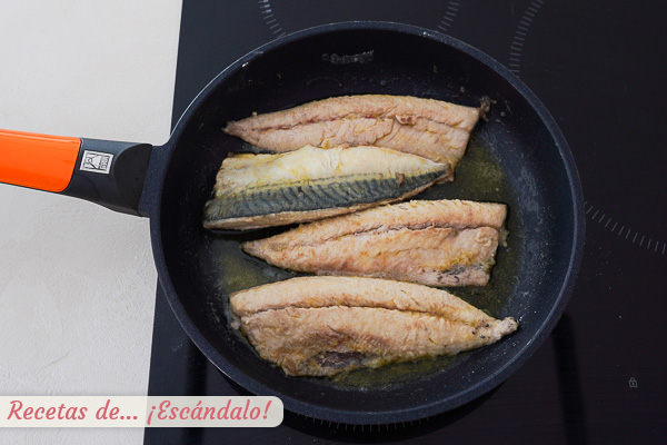 Lomos de caballa fritos para escabeche