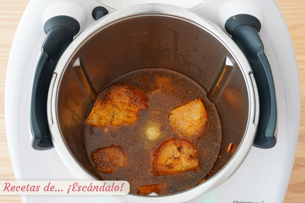 Caldo sopa castellana o sopa de ajo thermomix