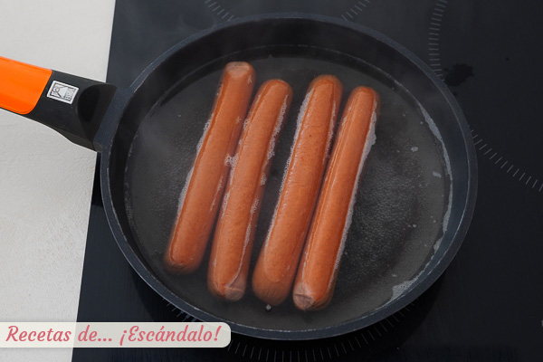 Salchicha frankfurt o viena para perrito caliente o hot dog