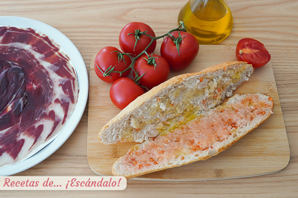 Tomate y aceite bocadillo jamon iberico
