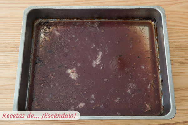 Vino tinto caldo de ternera